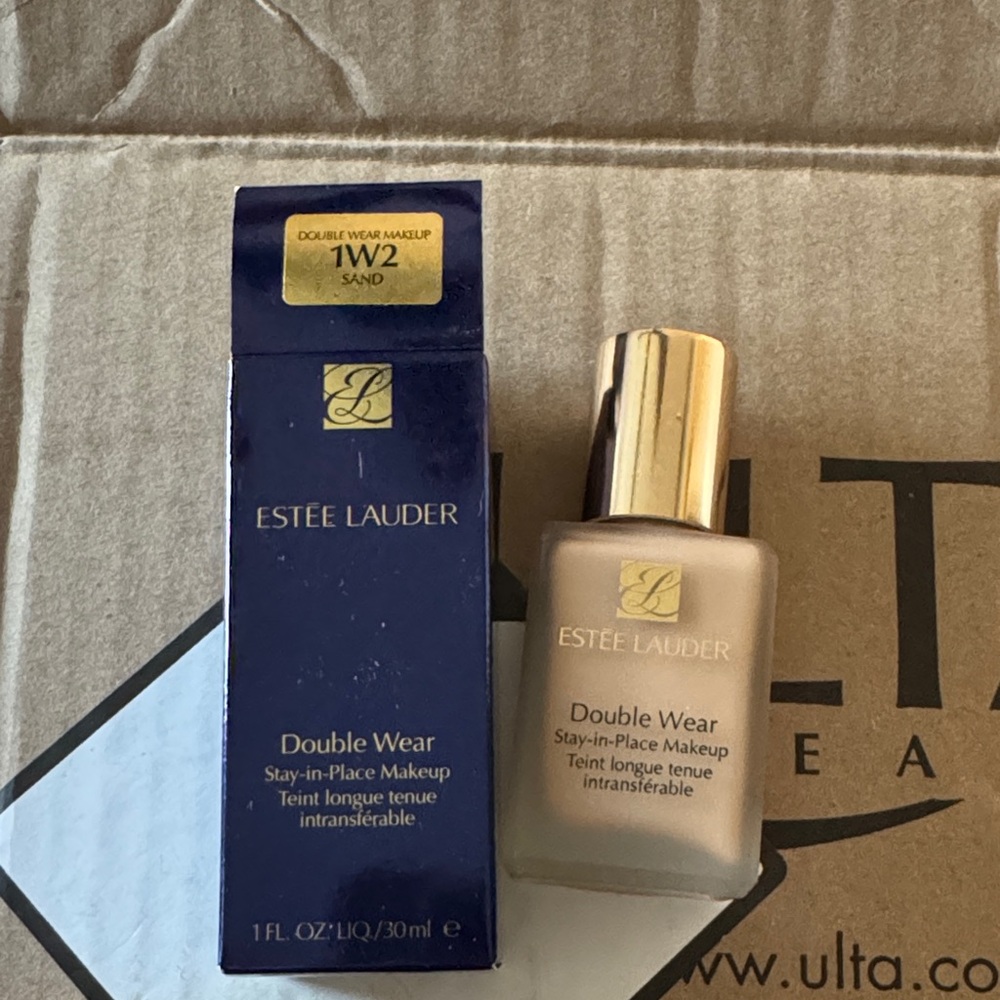 Estee Lauder Double Wear Foundation - 1W2 Sand